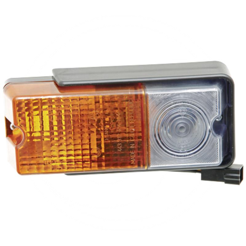 Zdjęcie 1:  Lampa zespolona (pozycyjna-kierunkowskaz)